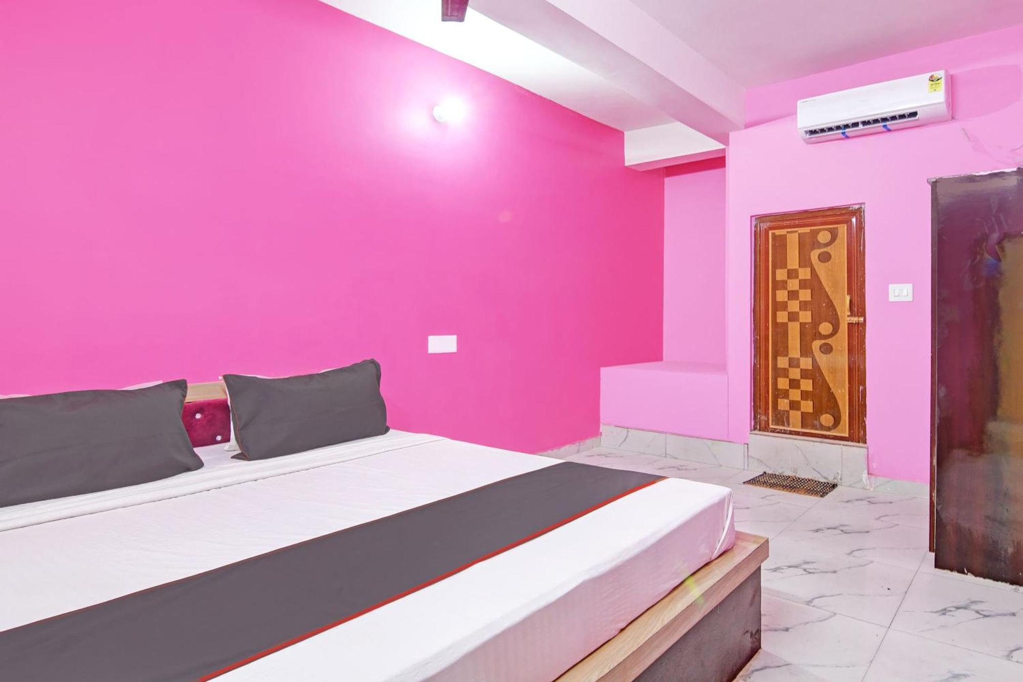 Collection O Shyamali Guest House Calcutta Buitenkant foto